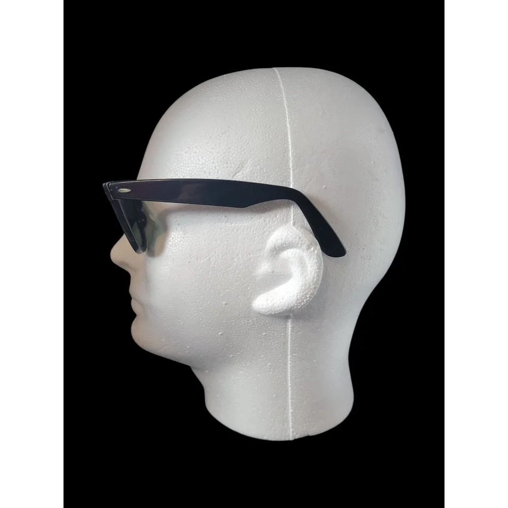 Vintage Ray Ban Wayfarer B & L 5022 Black W/ Case L2008 UYAS Risky Business